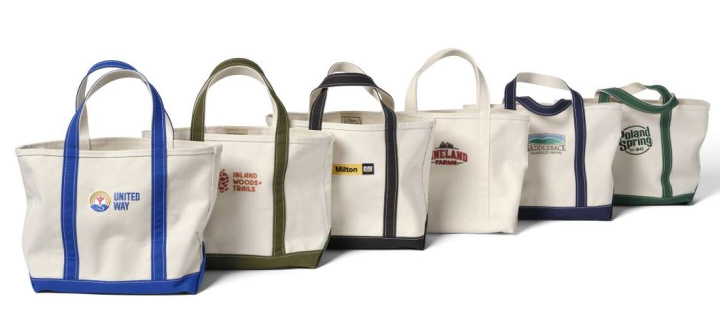 Boat and Tote Bags with embroidered logo and green handles