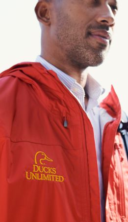 Windbreakers & Rain Jackets