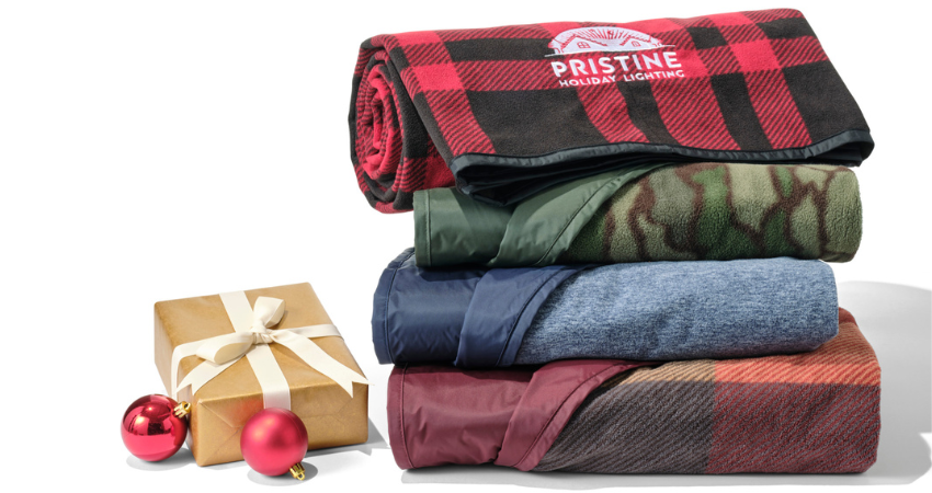Customized Outdoors & Travel Gift Ideas